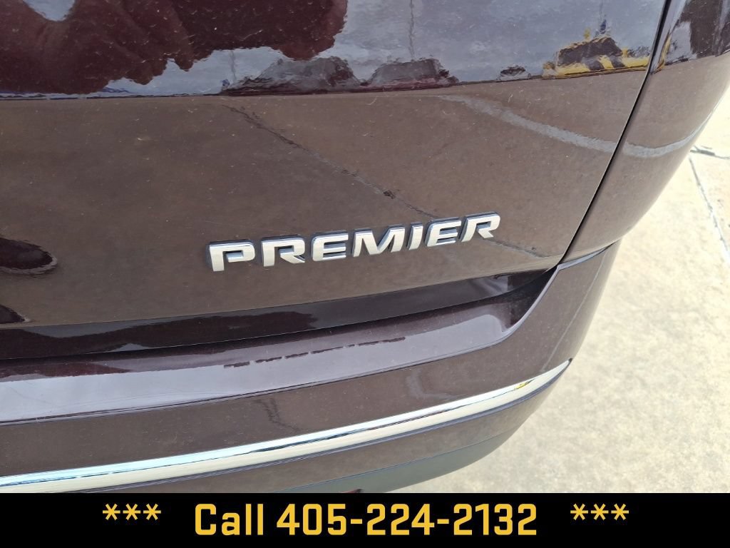 Used 2023 Chevrolet Traverse Premier AWD/4WD image 15