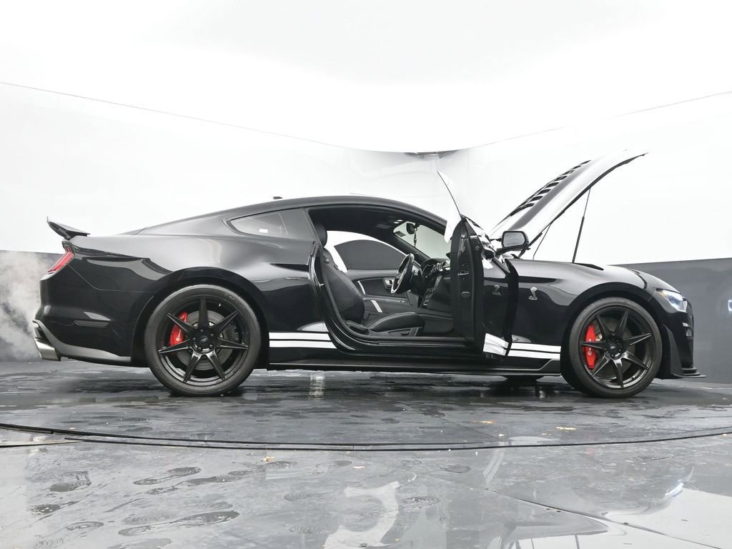 Used 2020 Ford Mustang Shelby GT500 w/ Technology Package image 77