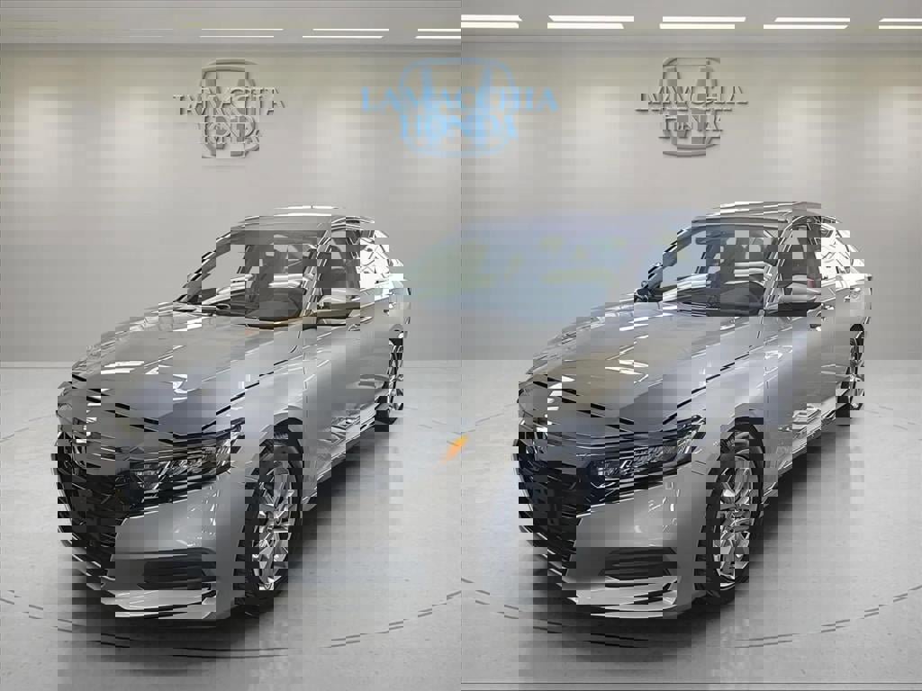 Used 2020 Honda Accord LX image 2
