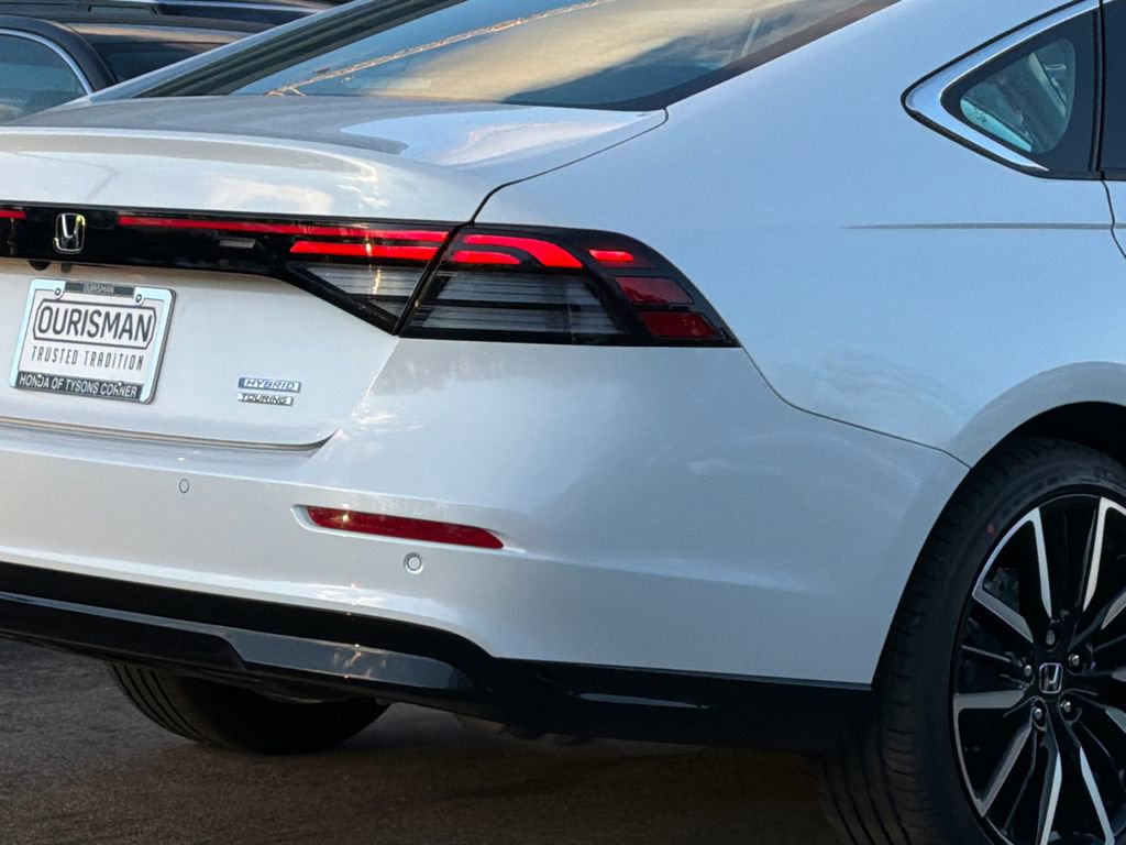 New 2025 Honda Accord Touring image 6