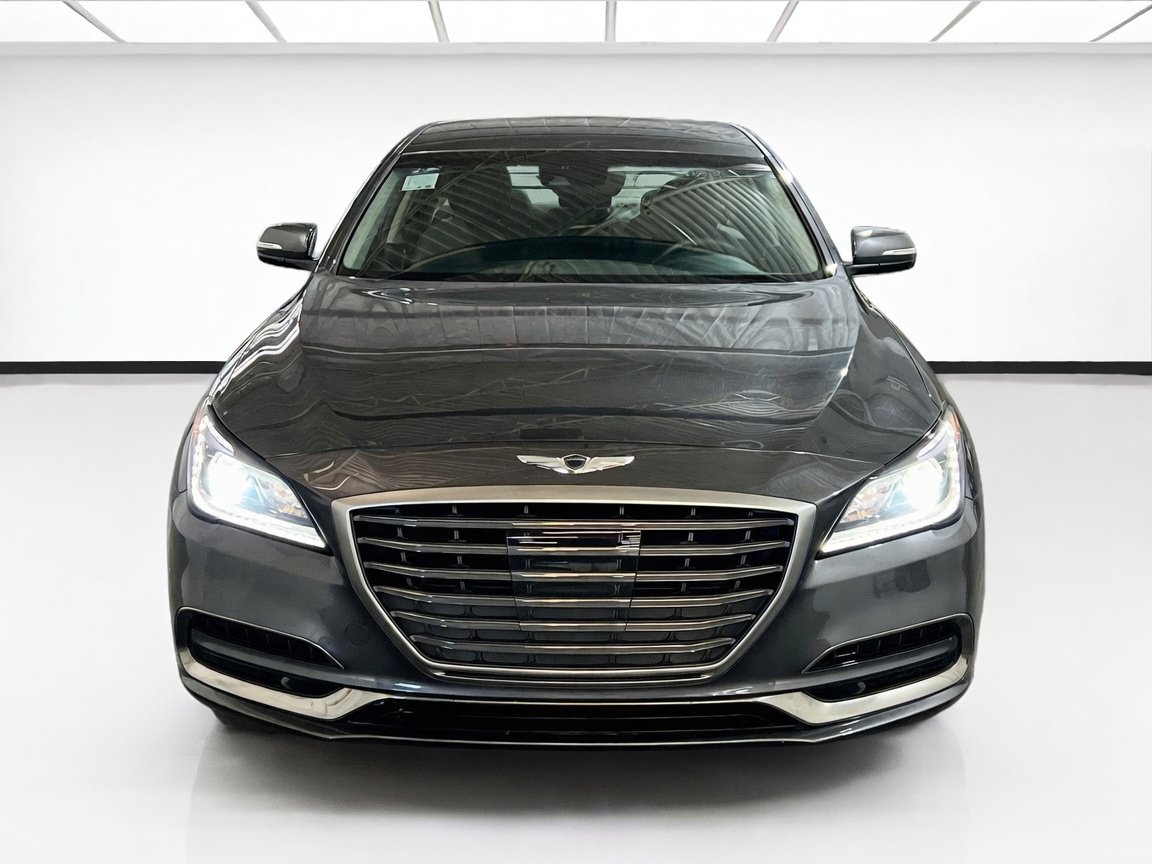 Used 2019 Genesis G80 3.8 RWD image 2