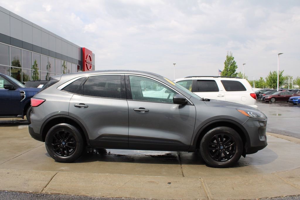 Used 2021 Ford Escape SE AWD/4WD image 6