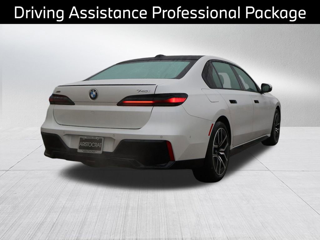 New 2026 BMW 740i xDrive w/ Executive Package image 7