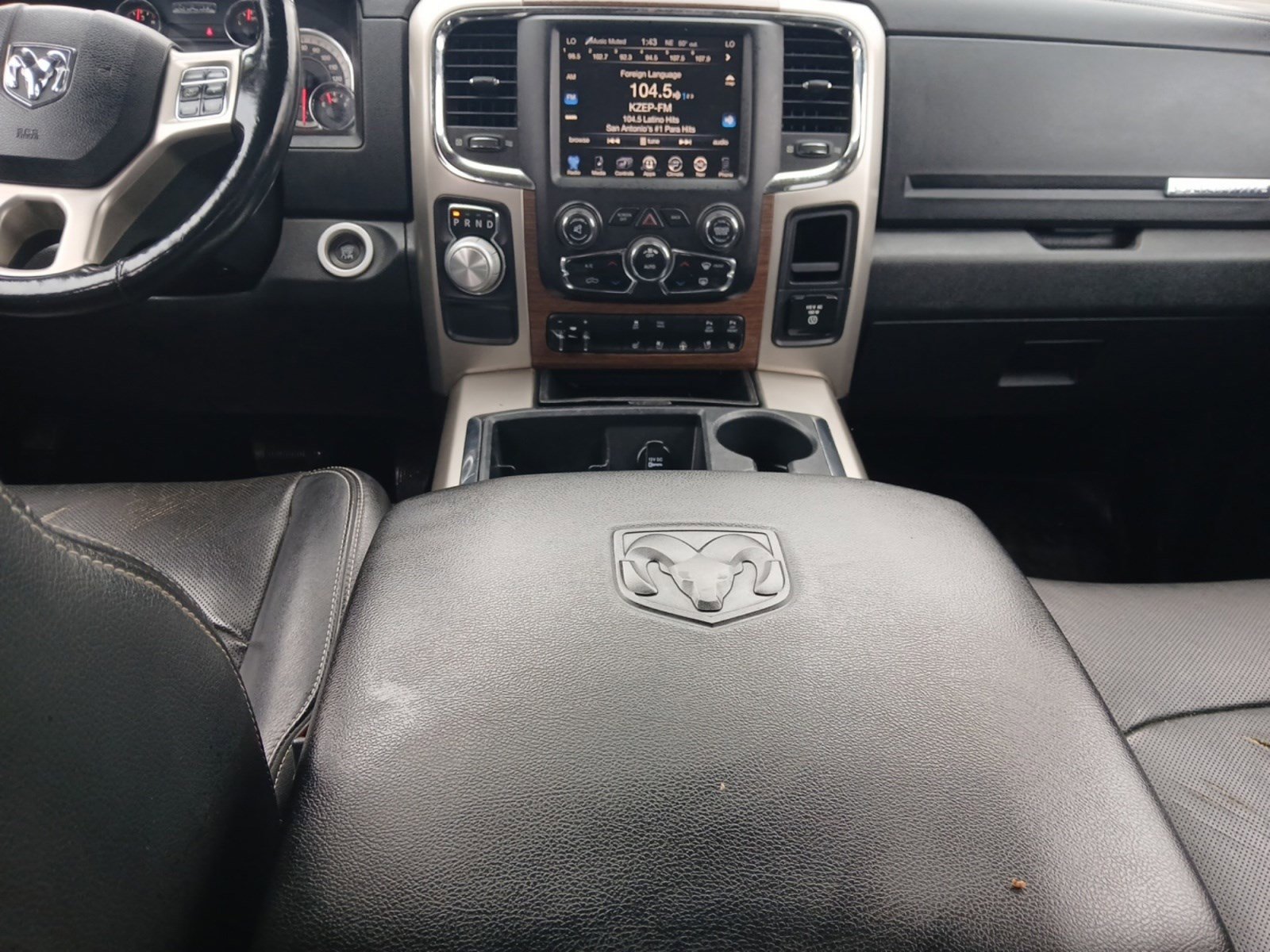 Used 2014 RAM 1500 Laramie w/ Convenience Group image 11