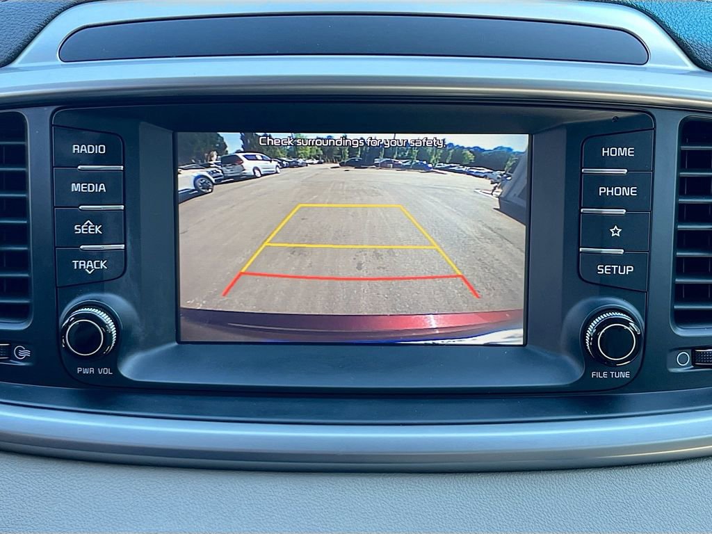 Used 2020 Kia Sorento S FWD image 23