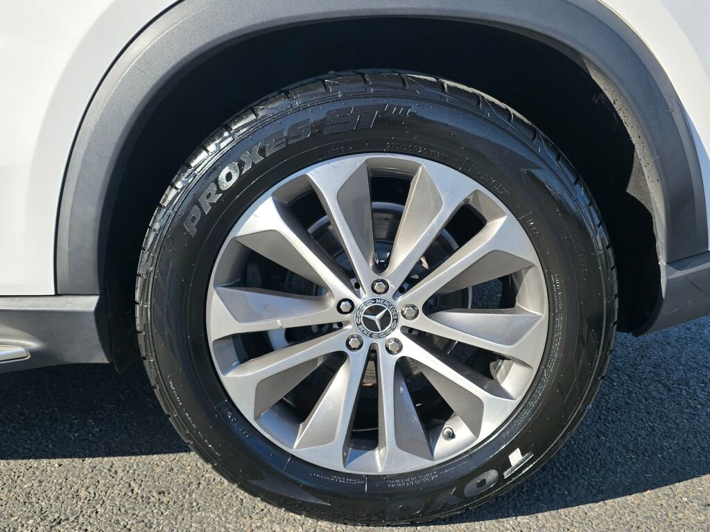 Used 2020 Mercedes-Benz GLE 350 4MATIC w/ Premium Package image 10