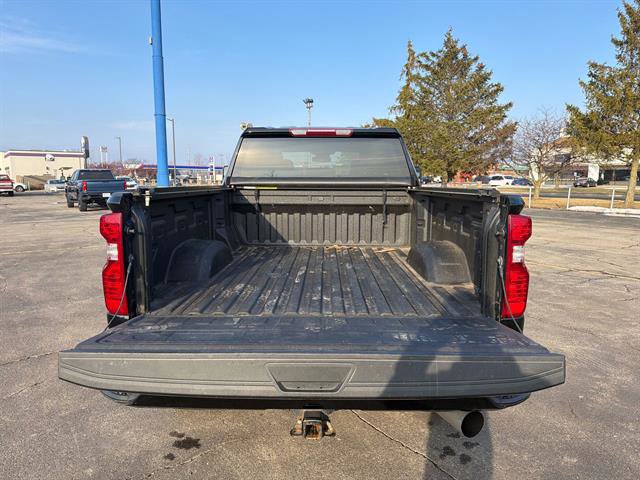 Used 2024 Chevrolet Silverado 2500 Custom w/ Custom Value Package image 18