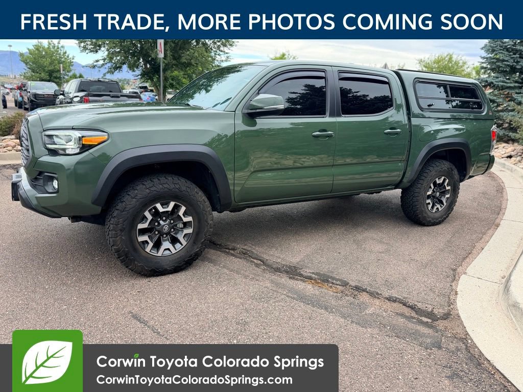 Used 2022 Toyota Tacoma TRD Off-Road w/ TRD Premium Off Road Package AWD/4WD image 5