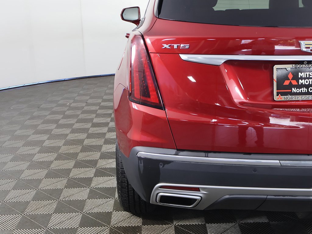 Used 2020 Cadillac XT5 Premium Luxury image 17