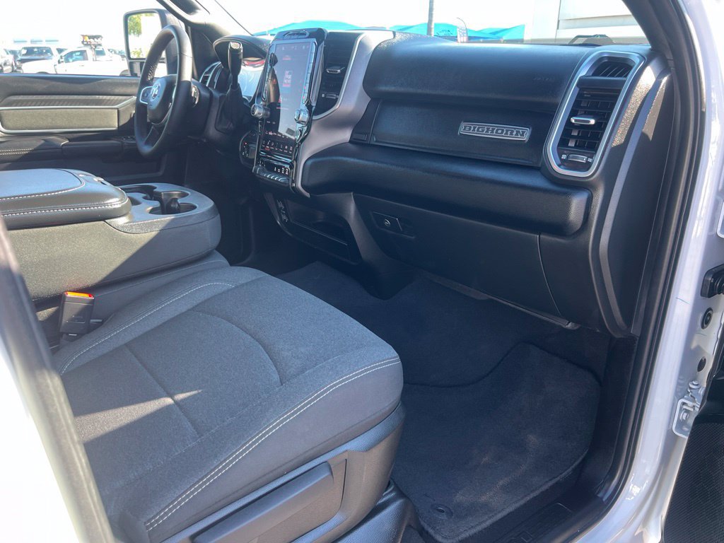 Used 2025 RAM 2500 Big Horn AWD/4WD image 16