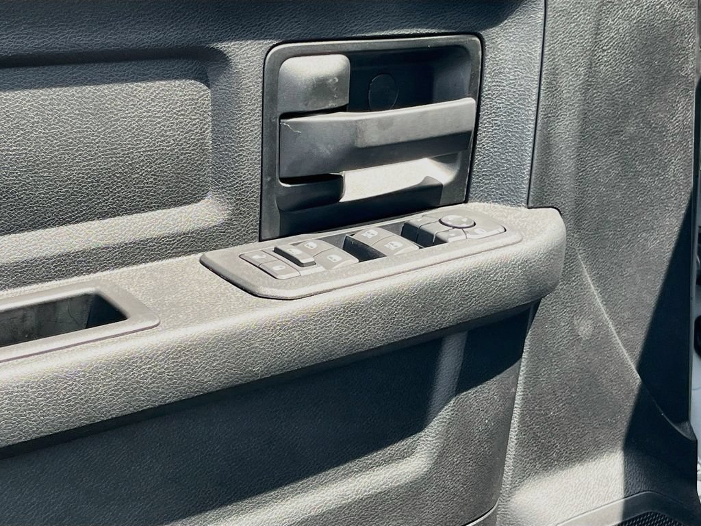 New 2026 RAM 3500 Tradesman w/ Chrome Appearance Group A AWD/4WD image 16