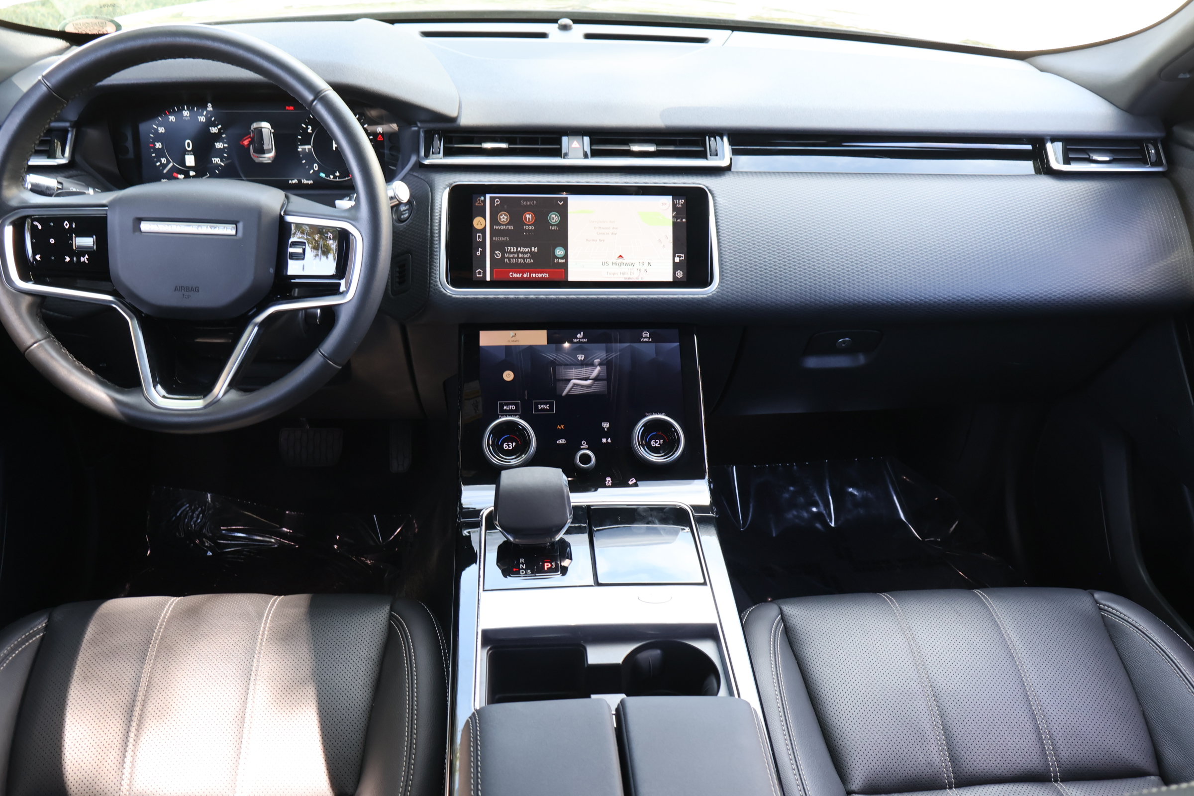 Used 2023 Land Rover Range Rover Velar S AWD/4WD image 18