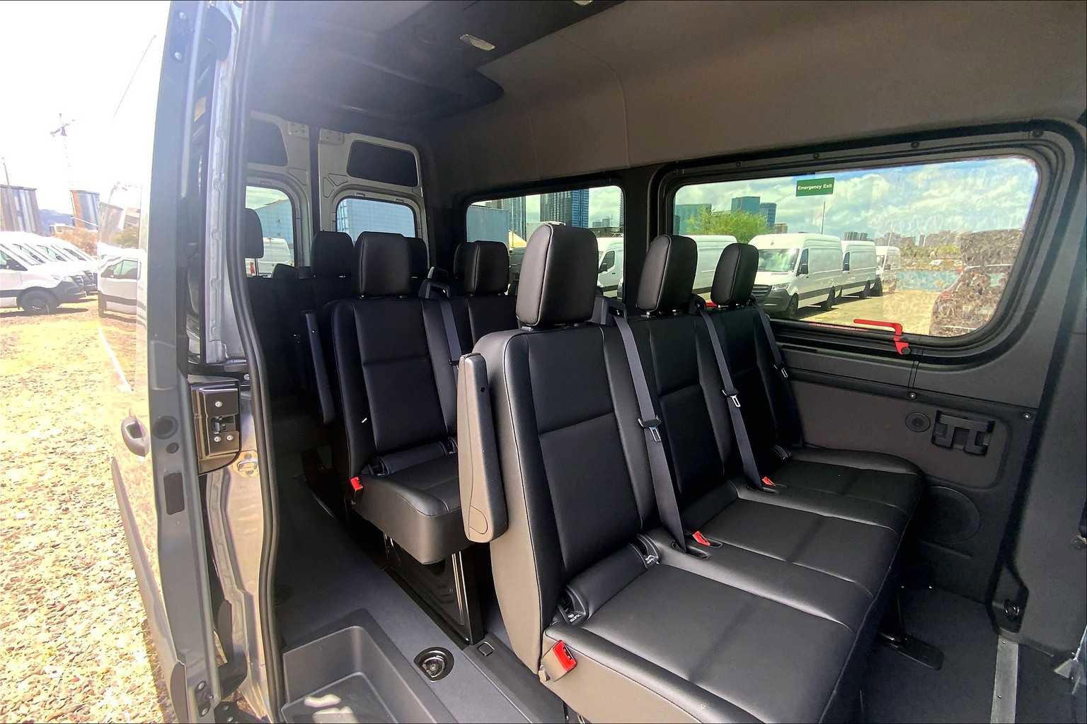 Used 2025 Mercedes-Benz Sprinter 2500 image 12