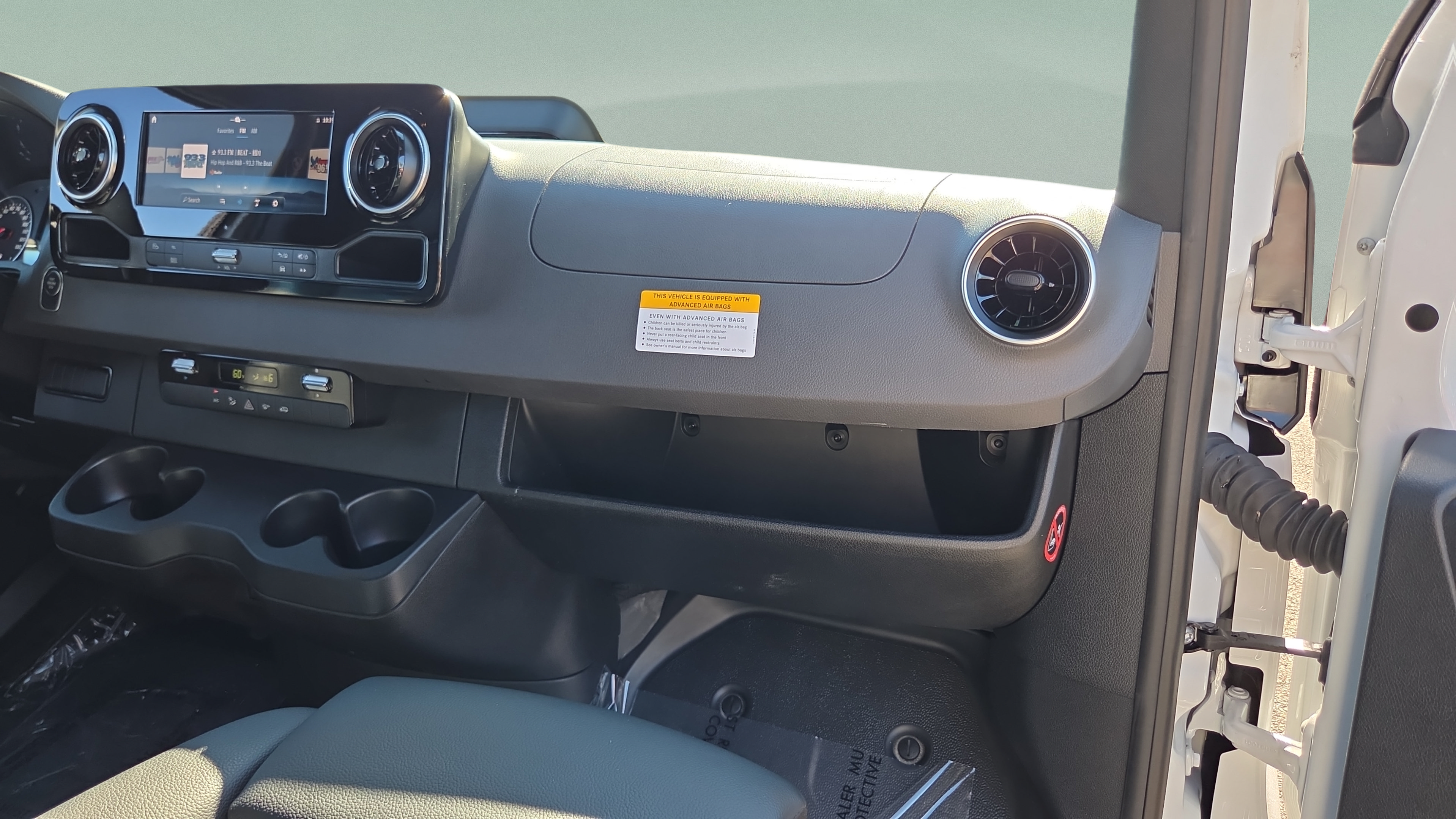 Used 2026 Mercedes-Benz Sprinter 2500 image 13