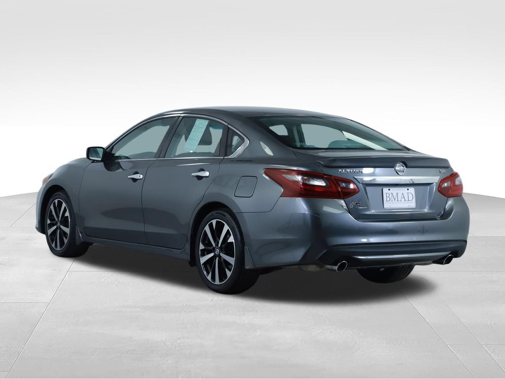 Used 2018 Nissan Altima 2.5 SR FWD image 10