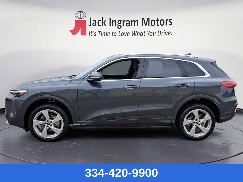 New 2025 Audi Q5 Premium Plus image 2