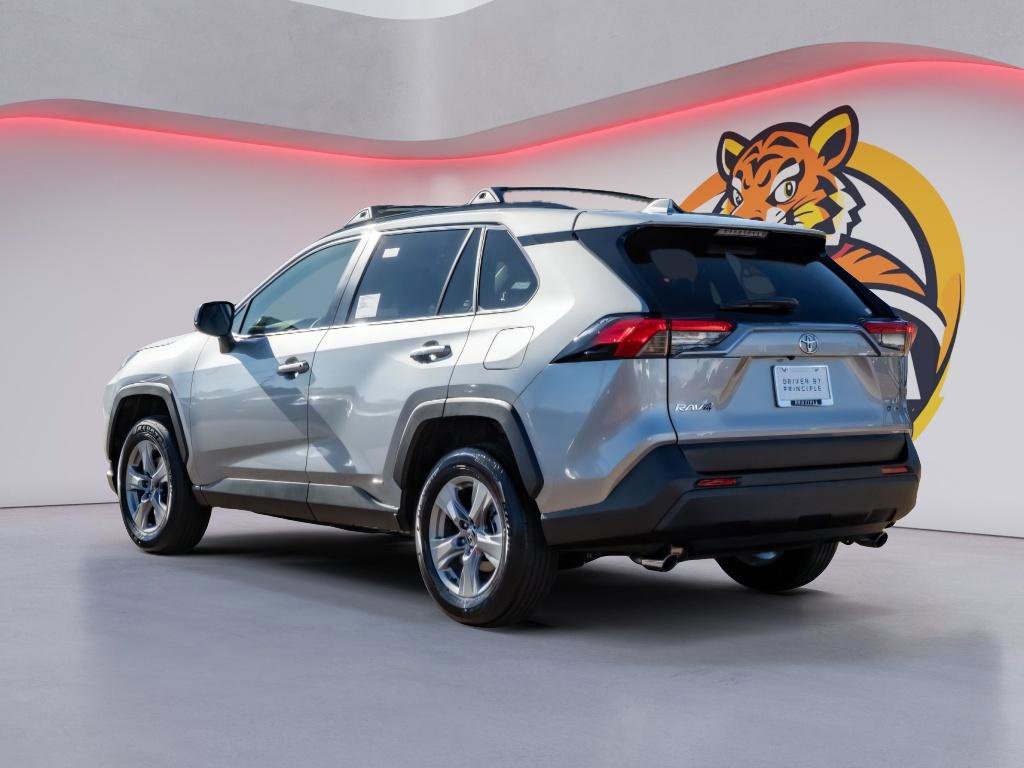 New 2025 Toyota RAV4 LE image 7