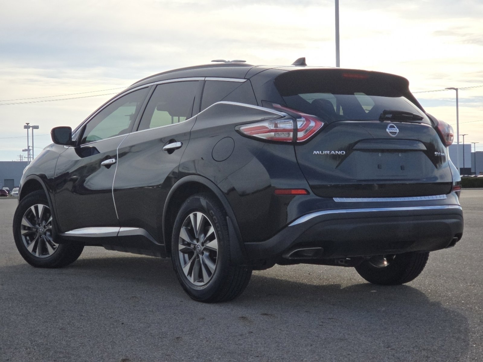 Used 2017 Nissan Murano SV image 16