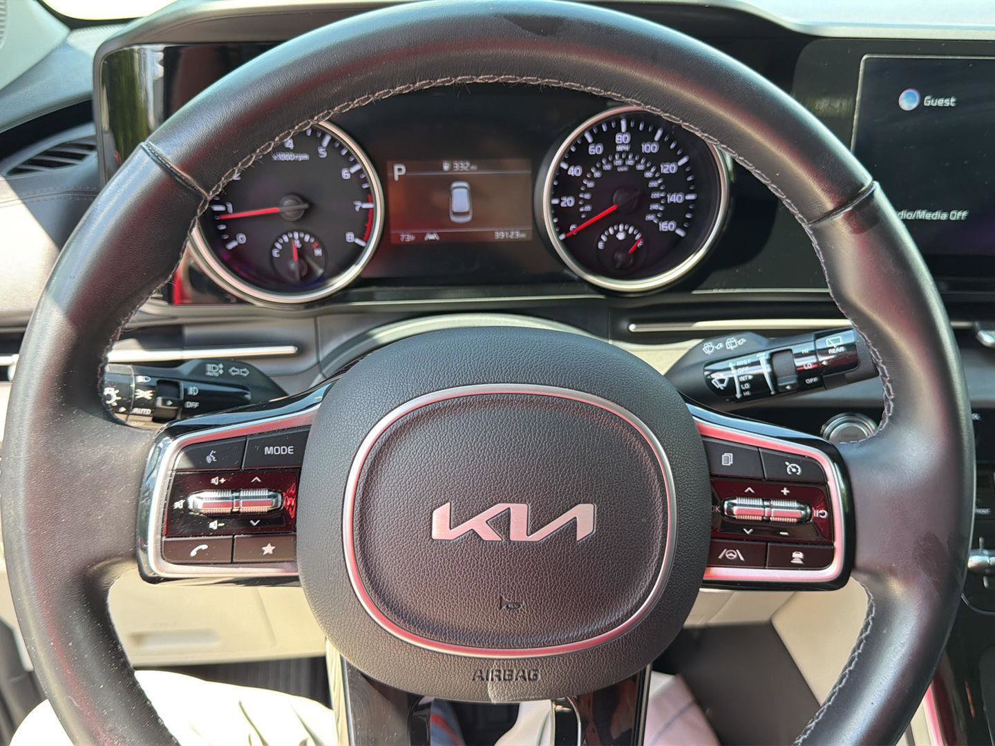 Used 2022 Kia Carnival SX FWD image 51