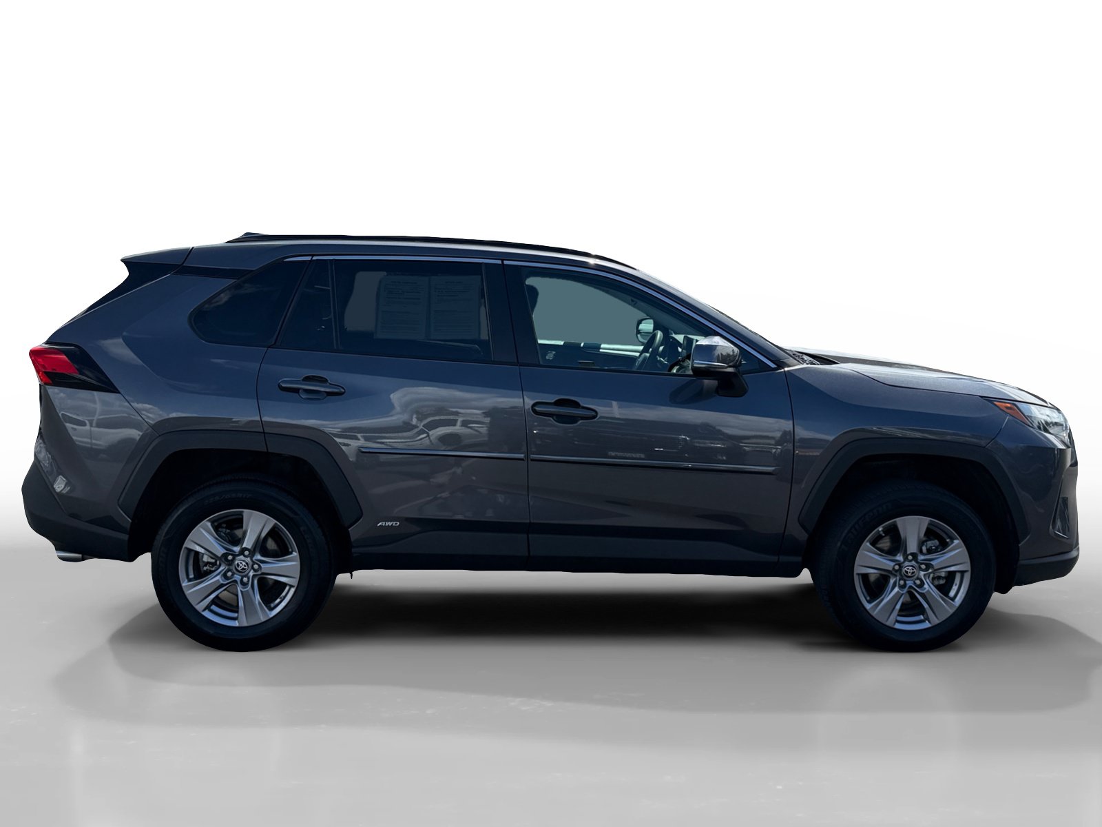 Used 2024 Toyota RAV4 LE AWD/4WD image 6
