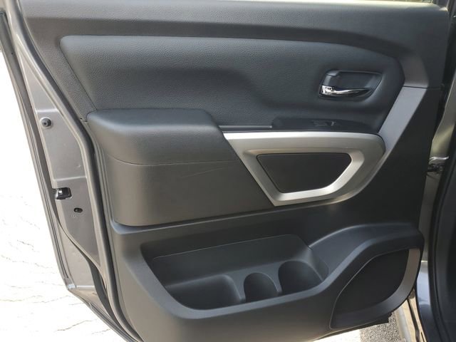 Certified 2024 Nissan Titan SV w/ SV Convenience Package RWD image 9