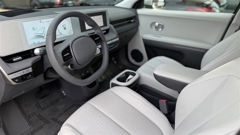 Used 2024 Hyundai Ioniq 5 Limited image 9