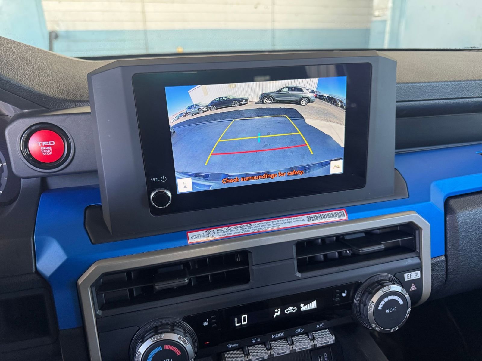 Used 2025 Toyota Tacoma TRD Off-Road image 17