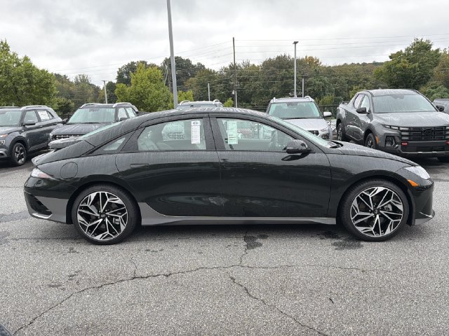 Used 2023 Hyundai Ioniq 6 Limited w/ Cargo Package RWD image 9