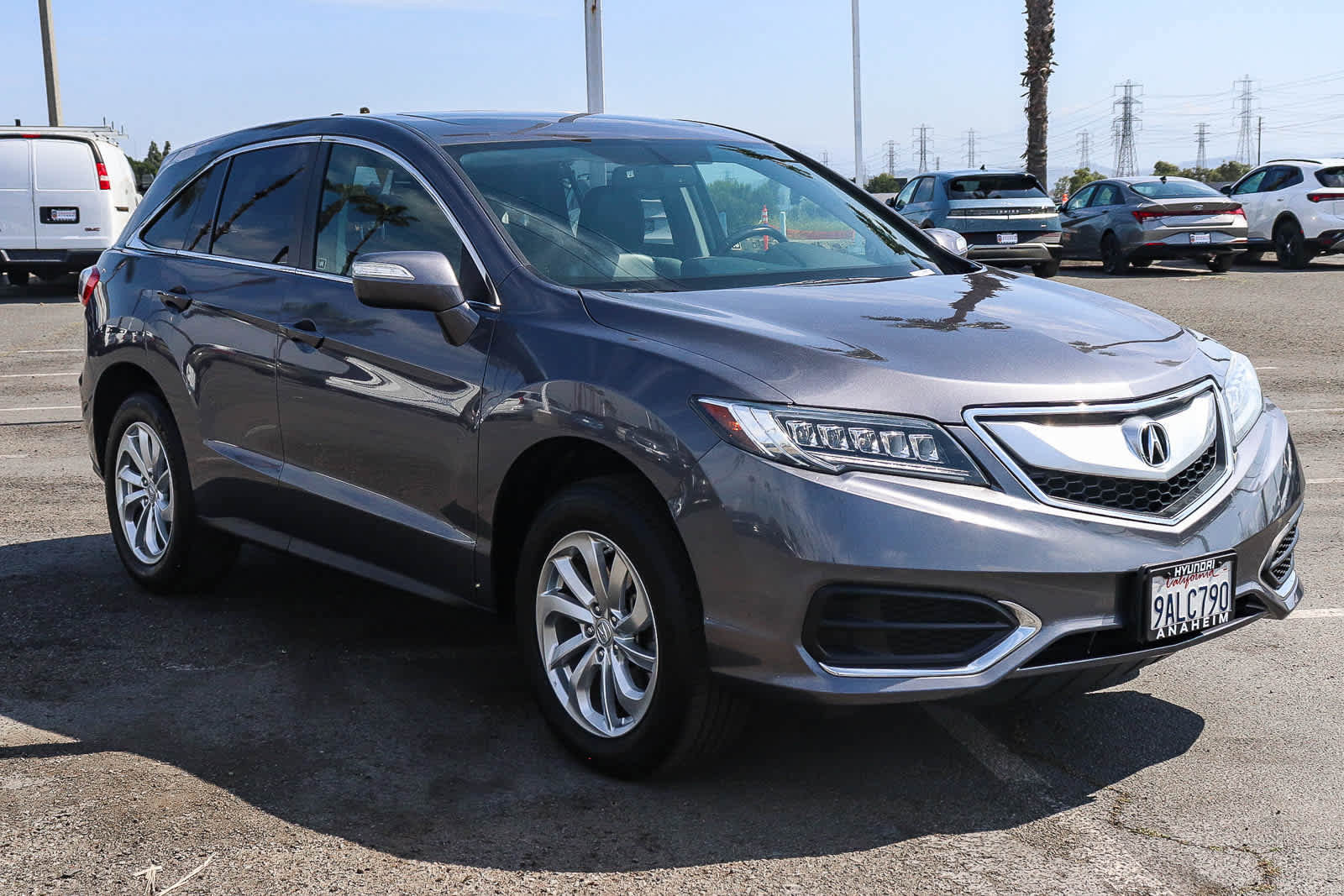 Used 2018 Acura RDX FWD image 3
