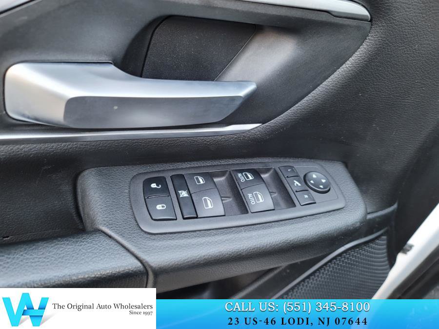 Used 2023 RAM 1500 Big Horn image 12