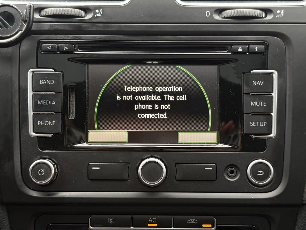 Used 2011 Volkswagen Golf 4-Door image 27