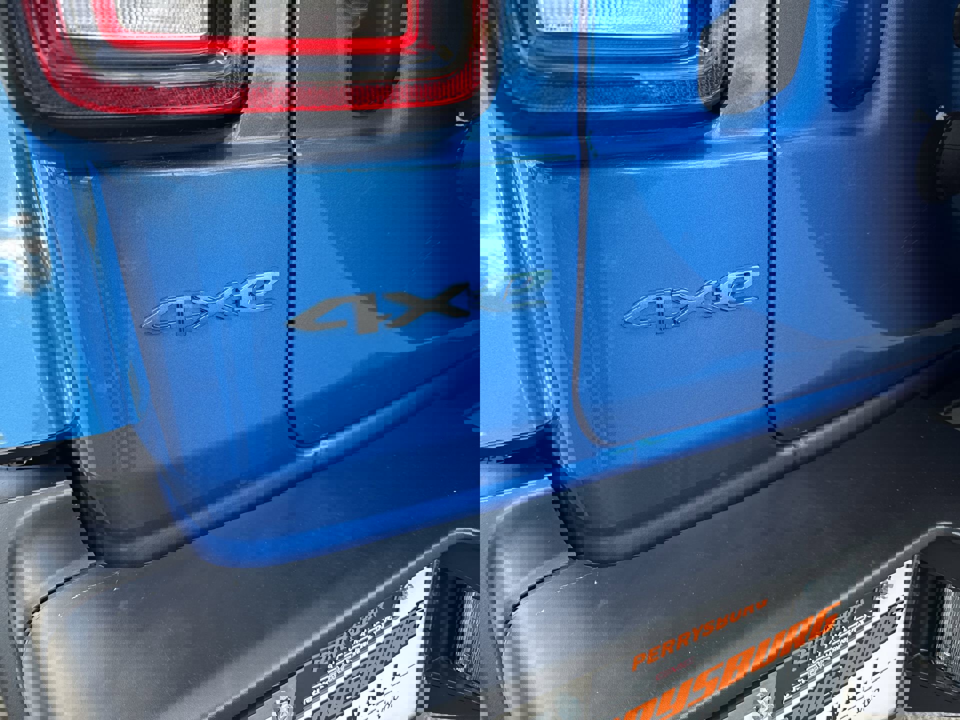 Used 2024 Jeep Wrangler Unlimited w/ Convenience Group image 29