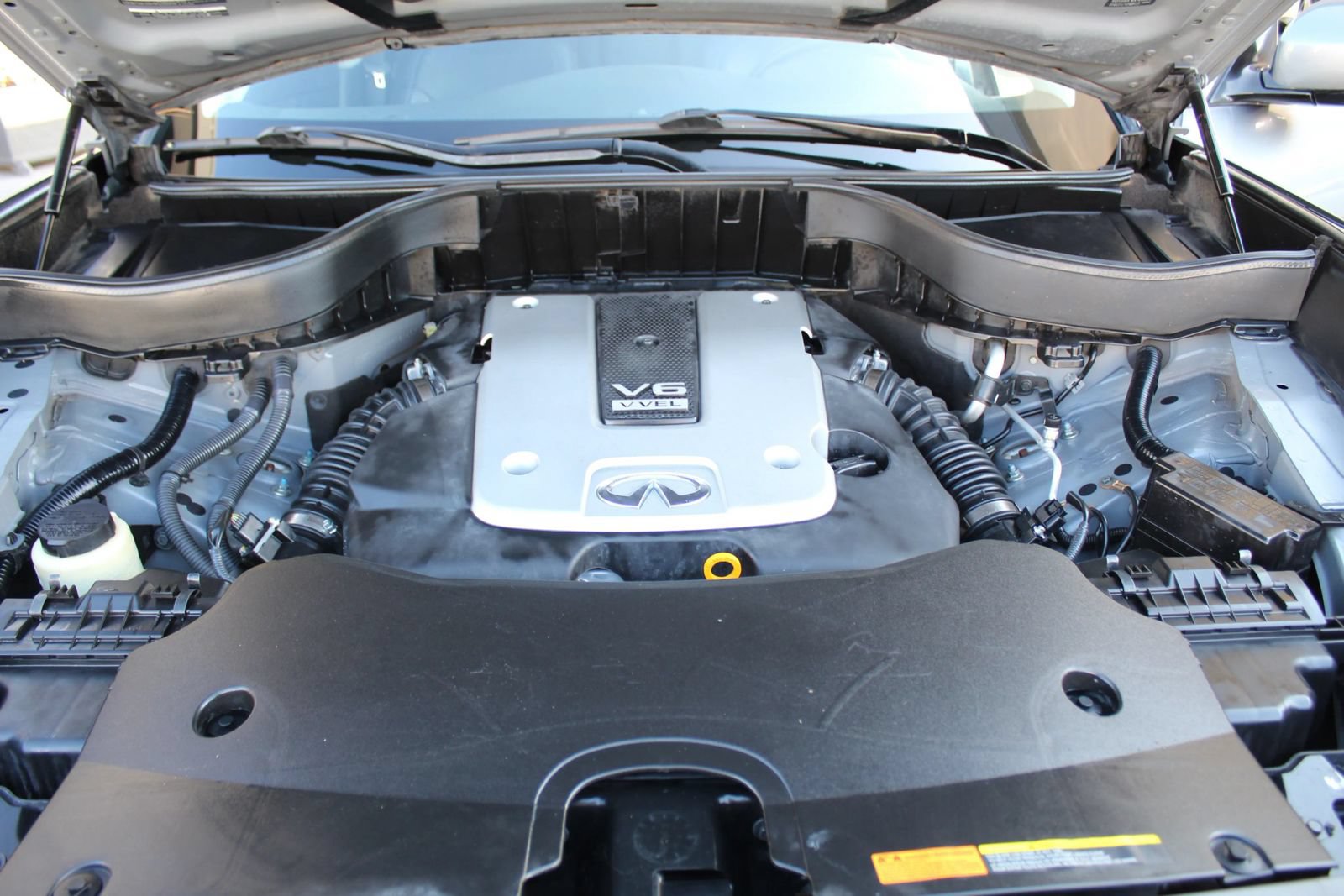 Used 2017 INFINITI QX70 2WD image 39