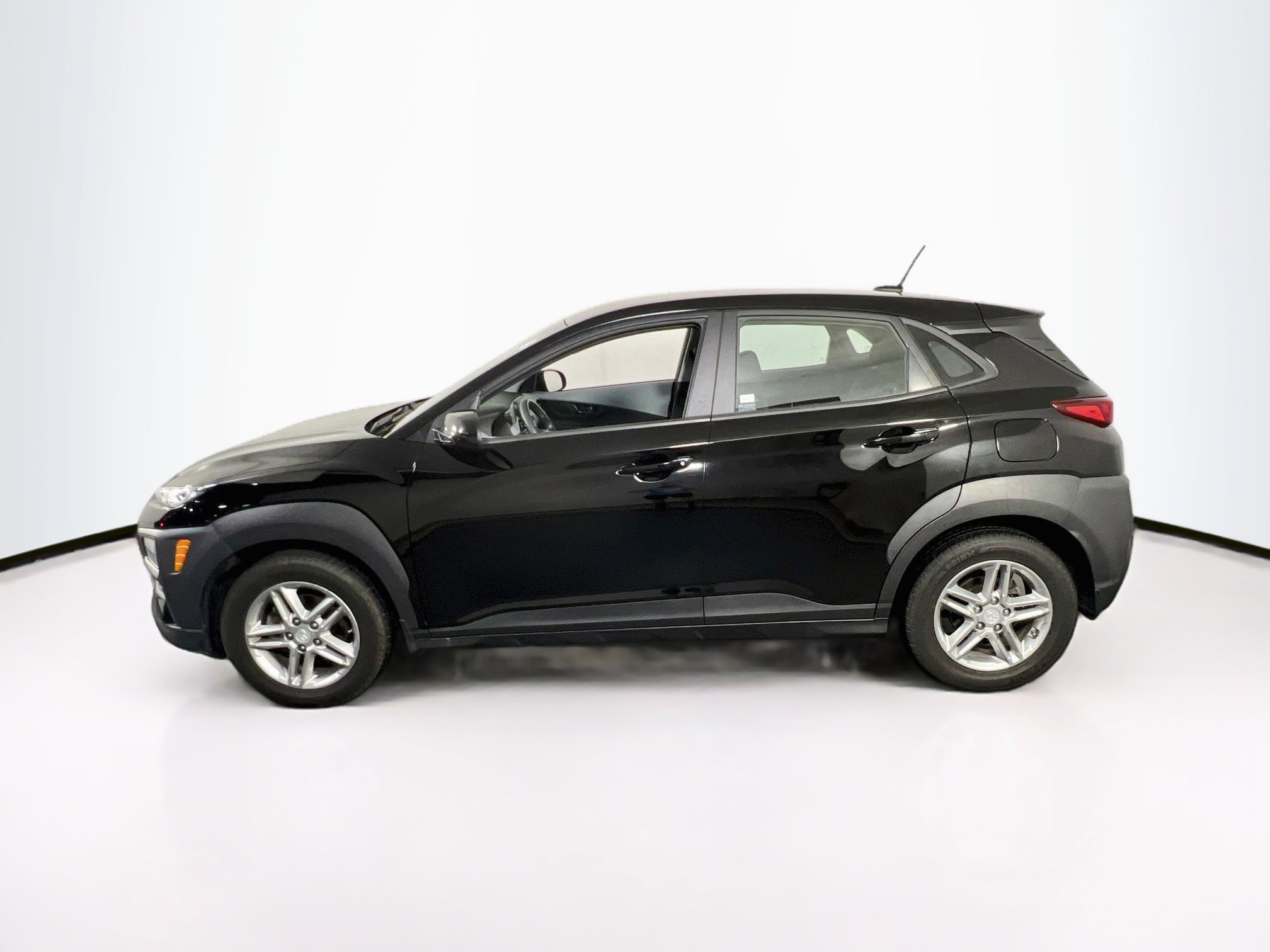 Used 2021 Hyundai Kona SE FWD image 8