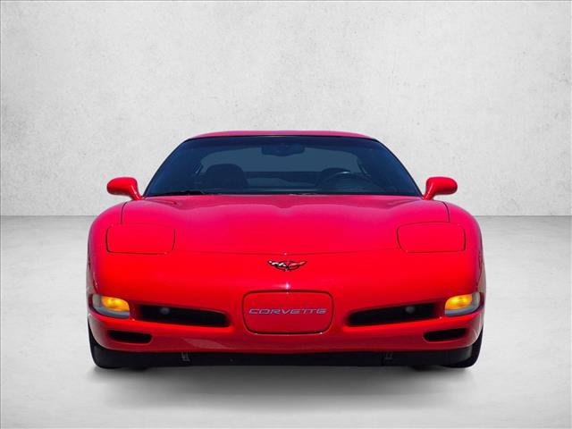 Used 2004 Chevrolet Corvette Coupe w/ Preferred Equipment Group RWD image 2
