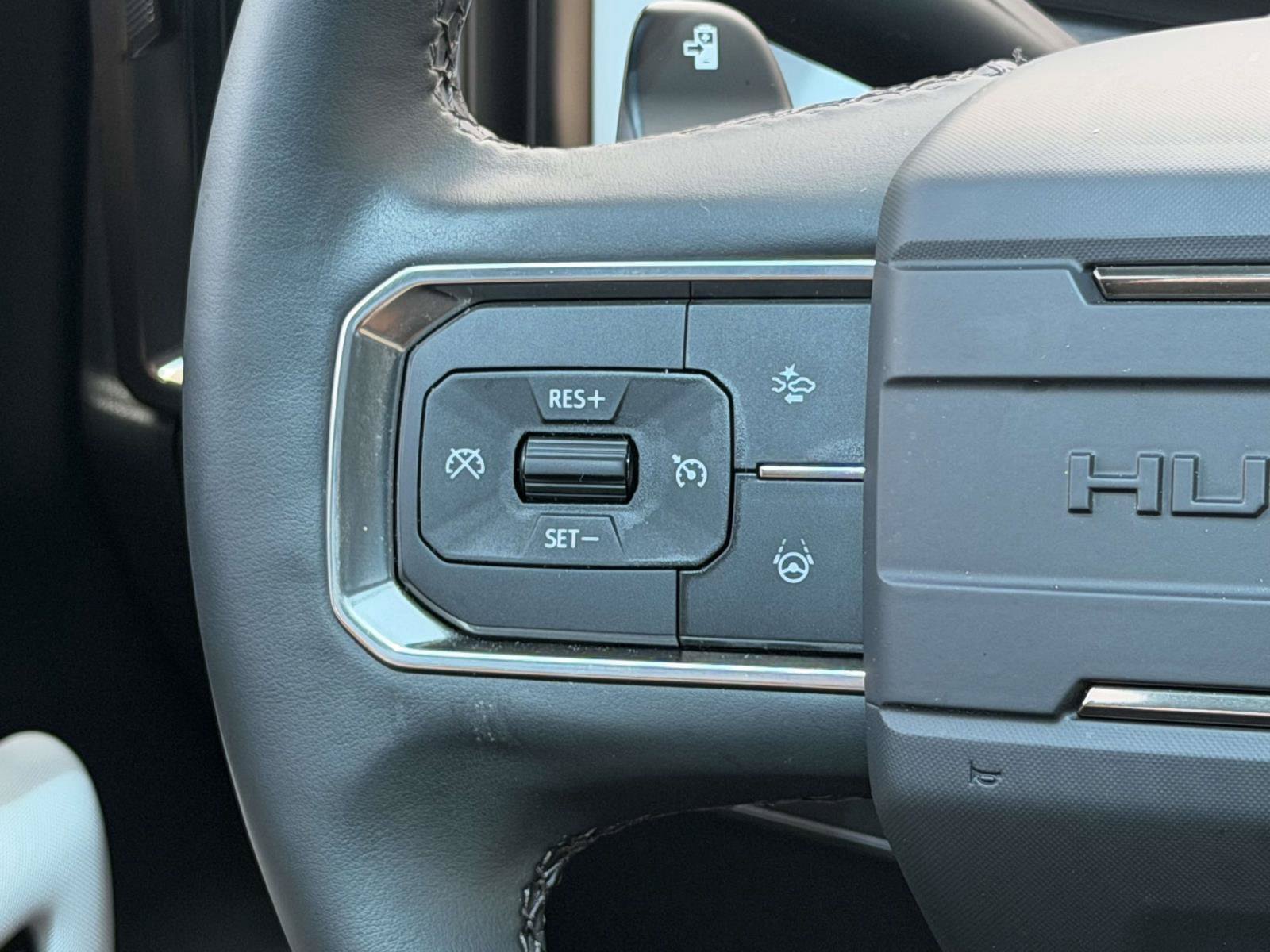 Used 2024 GMC Hummer EV 3X w/ Omega Edition AWD/4WD image 16