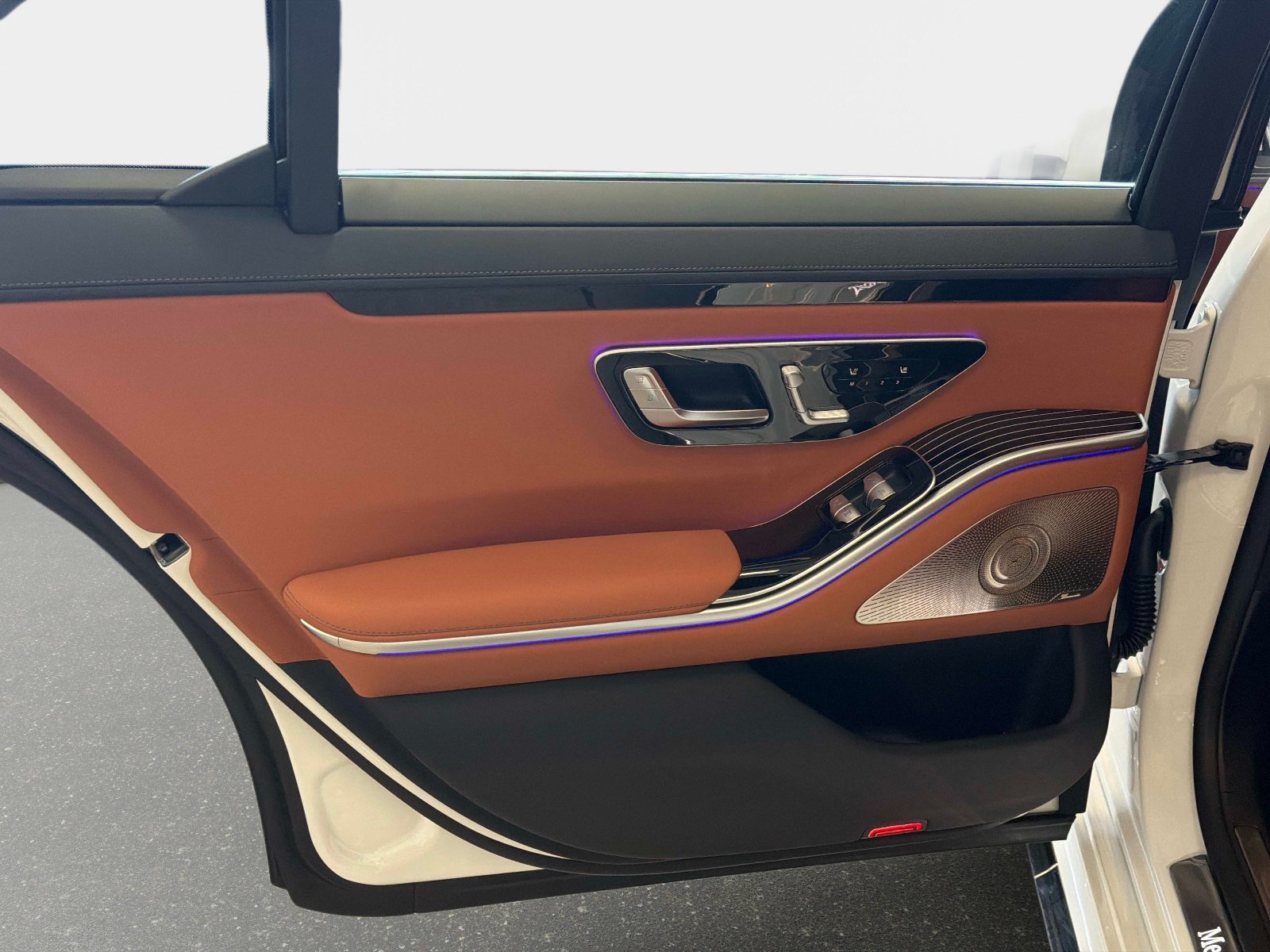 New 2026 Mercedes-Benz S 500 4MATIC image 12