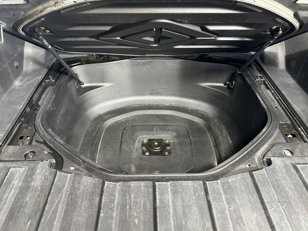 Used 2022 Rivian R1T Adventure AWD/4WD image 9