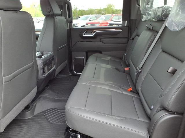 New 2026 Chevrolet Silverado 2500 LT w/ Trail Boss Package AWD/4WD image 8