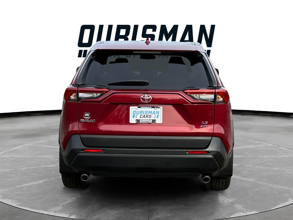 Used 2023 Toyota RAV4 LE image 5