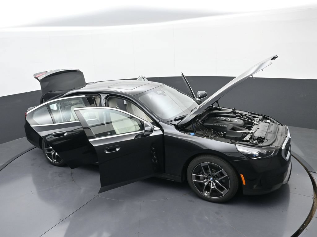 New 2027 BMW 530i xDrive AWD/4WD image 38
