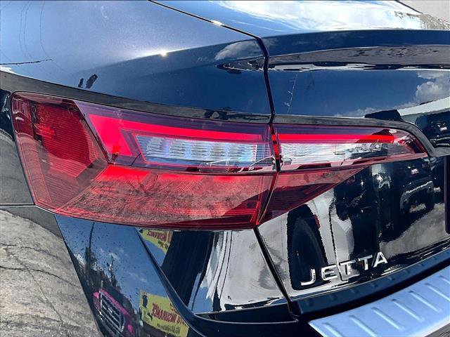 Used 2023 Volkswagen Jetta S image 30
