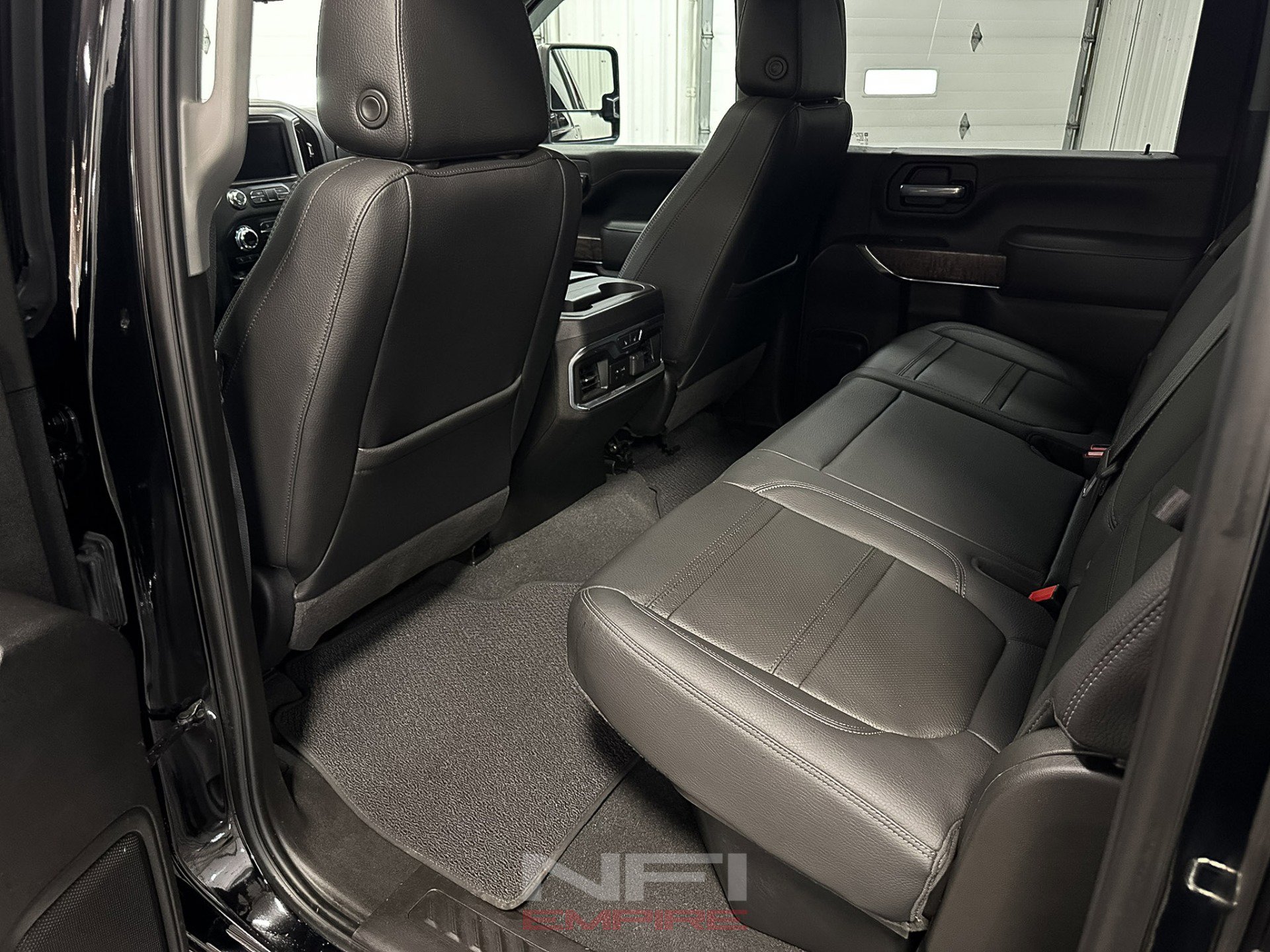 Used 2021 GMC Sierra 3500 Denali w/ Denali Ultimate Package image 48