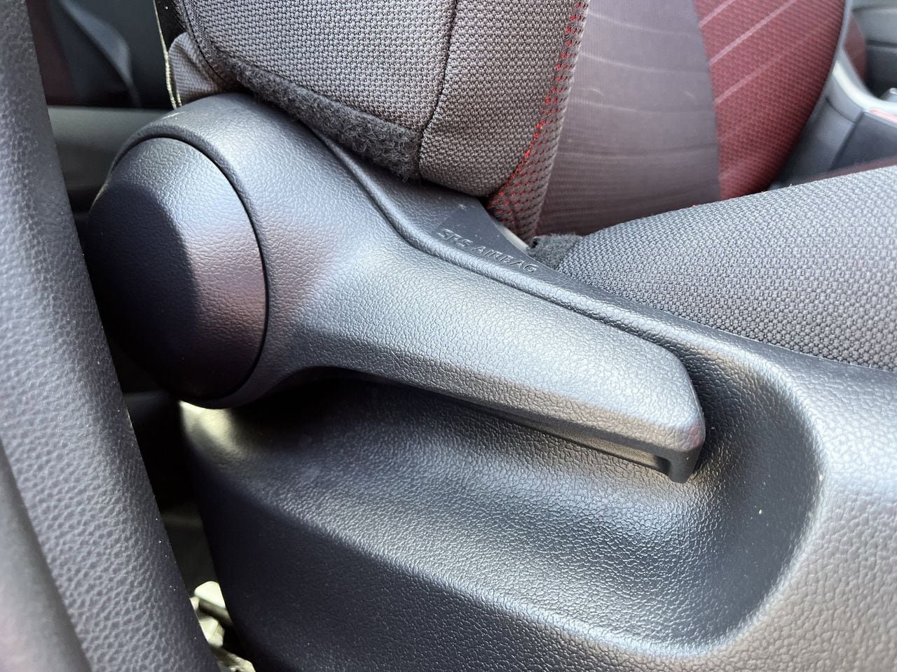 Used 2025 Toyota Corolla Cross AWD Hybrid image 25