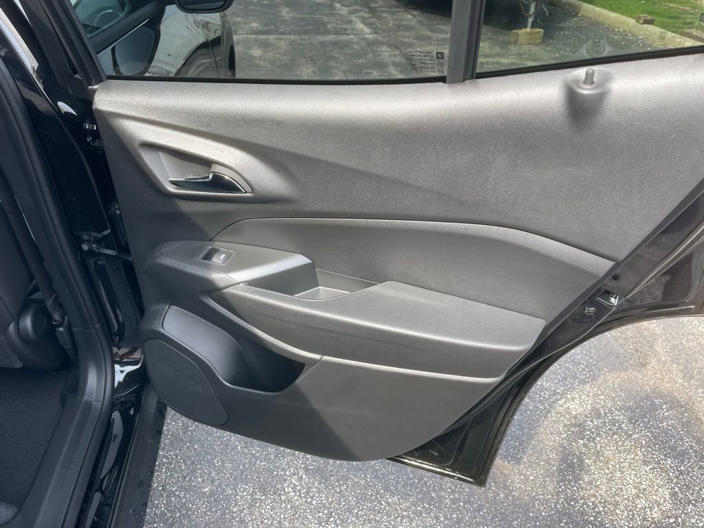 New 2026 Chevrolet Trax LT image 24