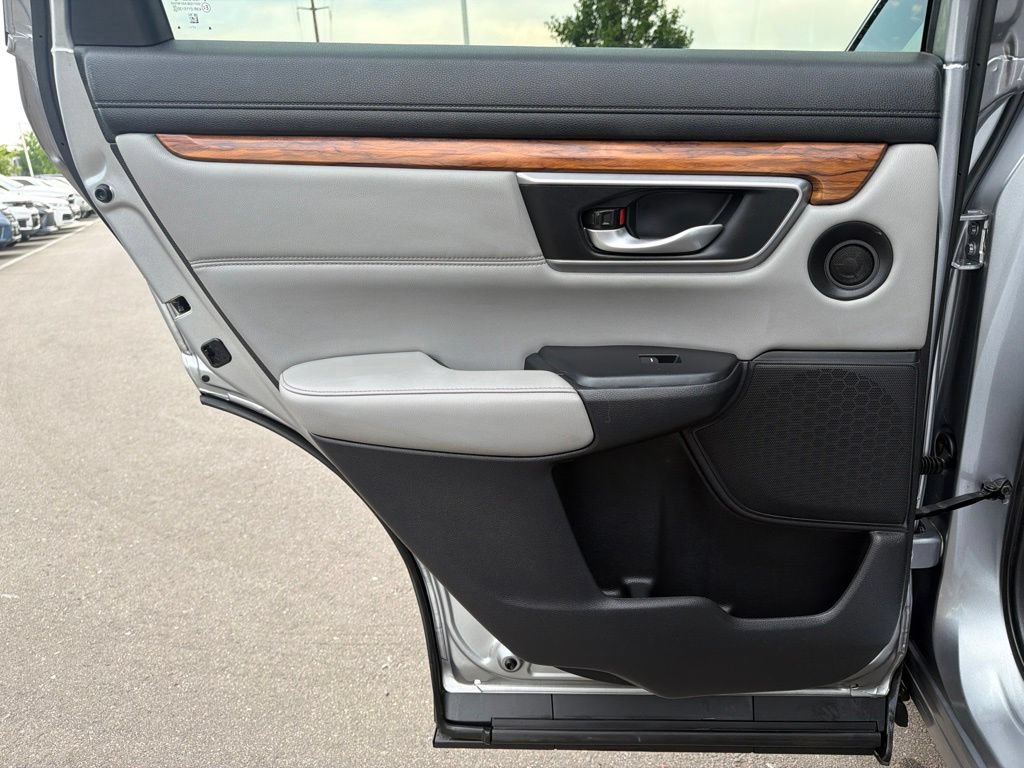 Used 2018 Honda CR-V EX-L image 17
