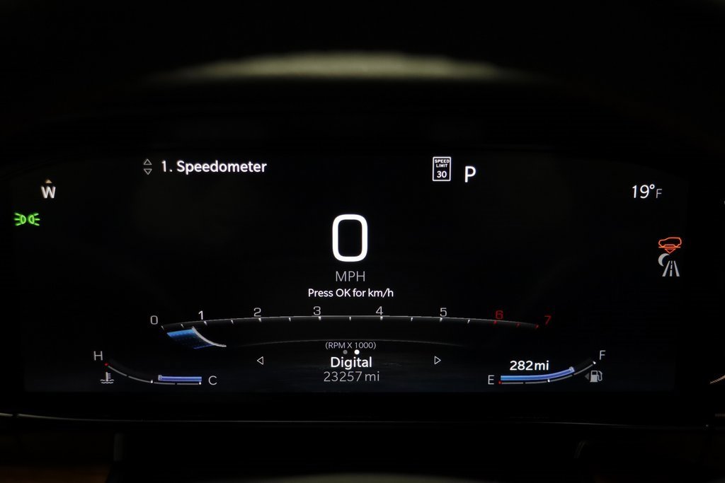 Used 2024 Jeep Grand Wagoneer L Series III image 8