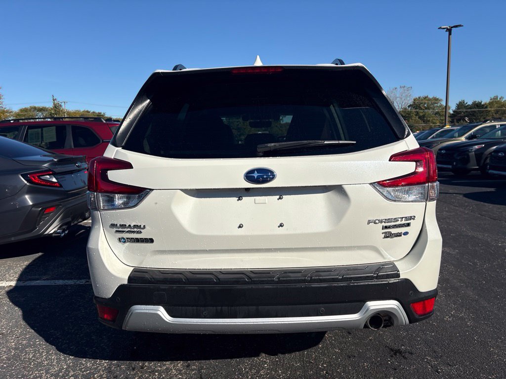 Used 2020 Subaru Forester Touring w/ Popular Package #2 AWD/4WD image 3