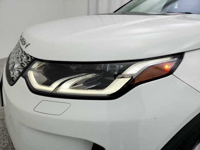 Certified 2022 Land Rover Discovery Sport SE image 28