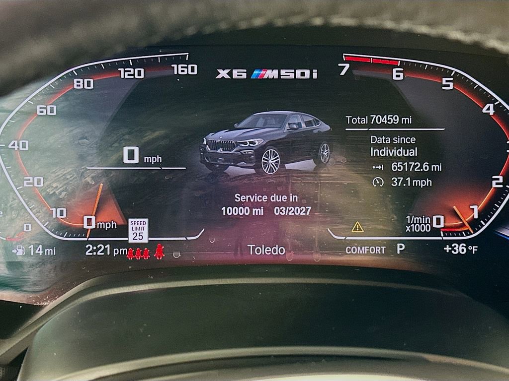 Used 2022 BMW X6 M50i w/ Premium Package image 16